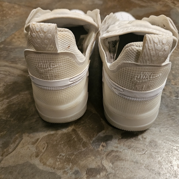 SIZE 4.5 KIDS YOUTH Nike Air Force 1 Coconut Milk **PLEASE READ** - Picture 6 of 7